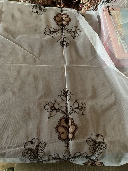 Скатертина на стіл