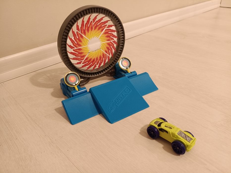 Nerf nitro Hasbro auto