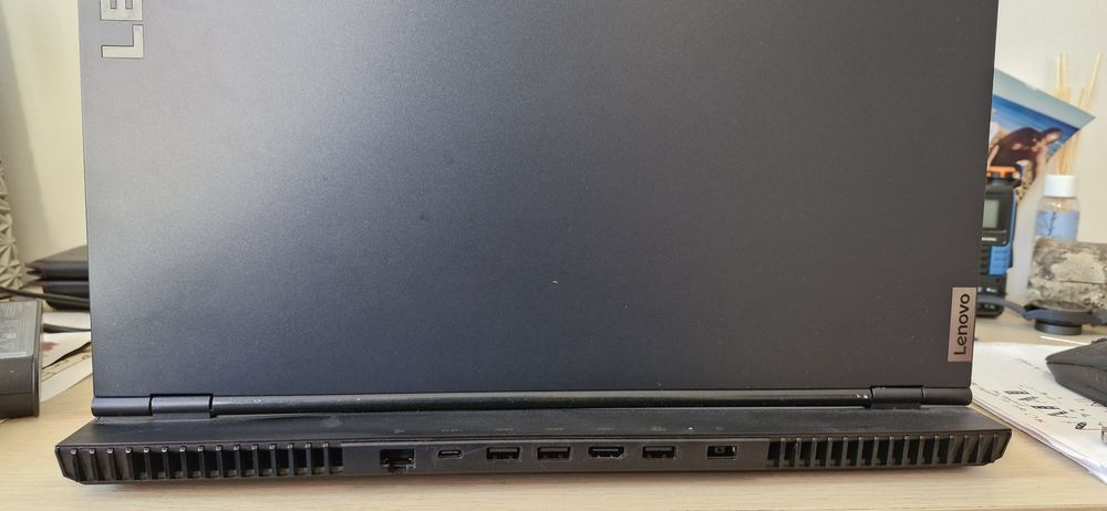 Portátil Lenovo Legion 5