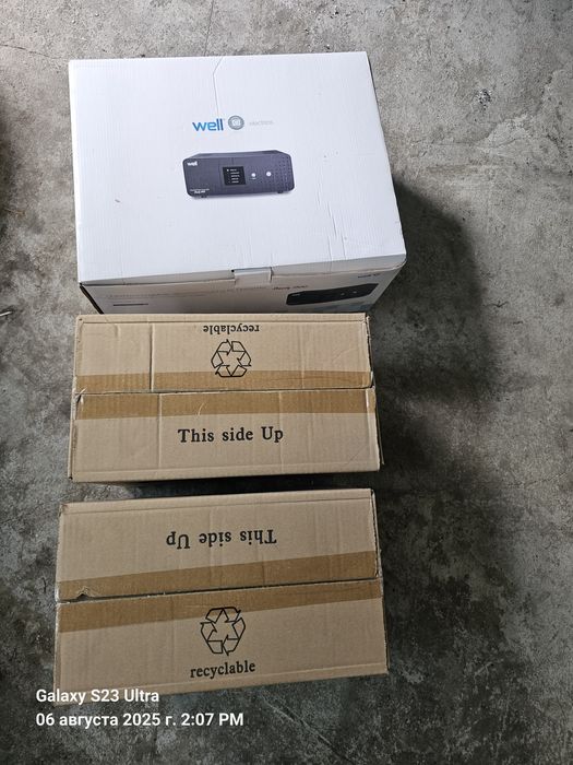 ІНВЕРТОР Well UPS-1500VA/900W + к нему 2 АКК FAMM Цена за комплект!