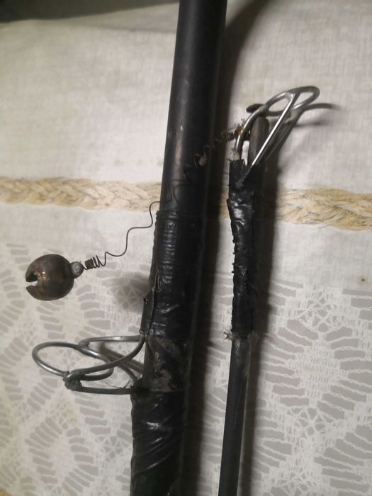 2 canas de pesca com extensor