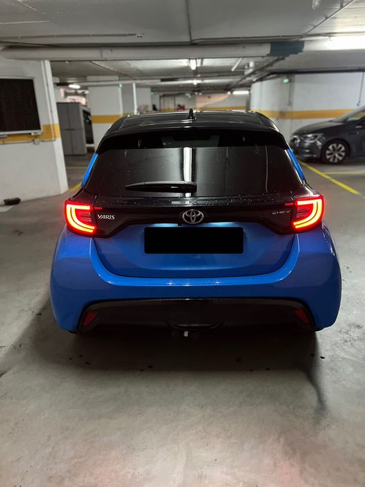 Toyota Yaris Hybrid Versão Luxury Full Extras