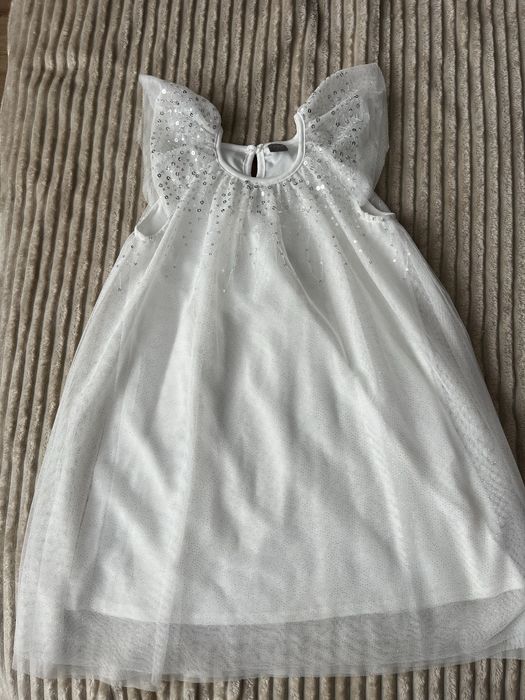 Дитячі сукні по 100 грн