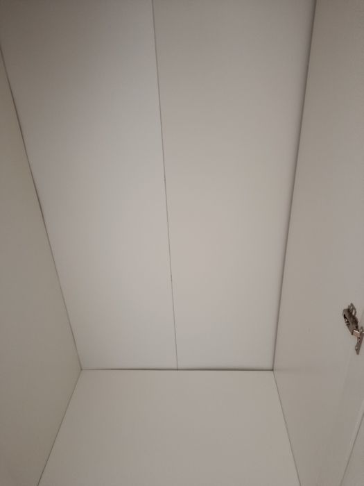 Guarda fatos ikea