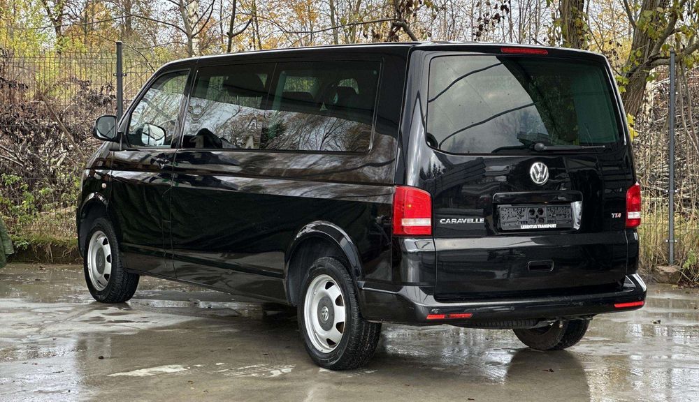 Volkswagen Caravelle