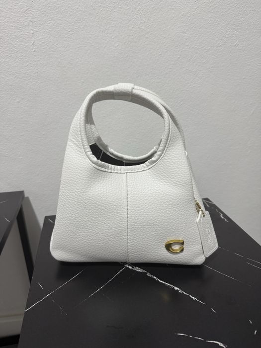 Mala Coach Branca e Dourada