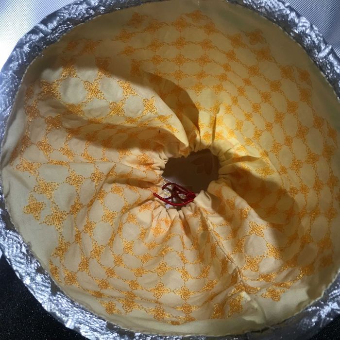 Мітра нова для священика