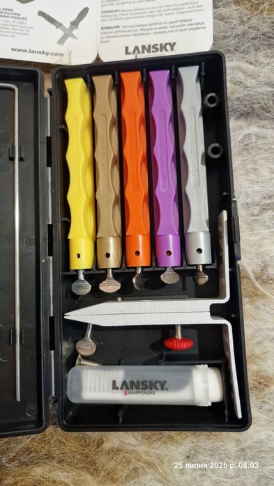 Точильна система Lansky Deluxe Diamond Knife Sharpening System LKDMD