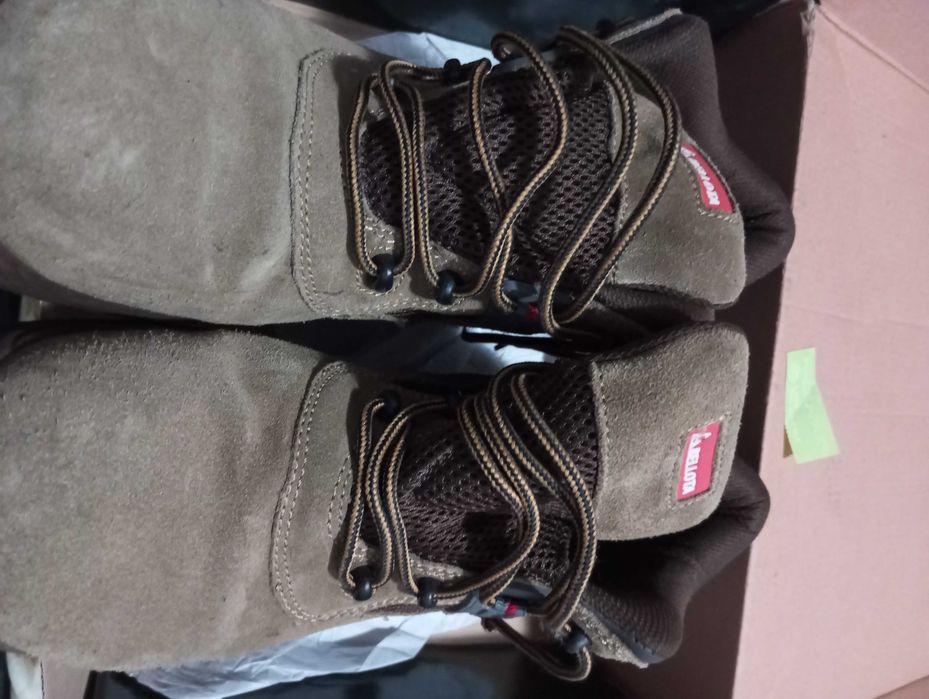 Bota trabalho Bellota como nova