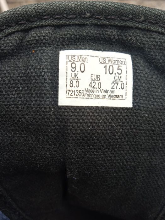 Продам замшевые кеды кроссоввки vans 42 размер