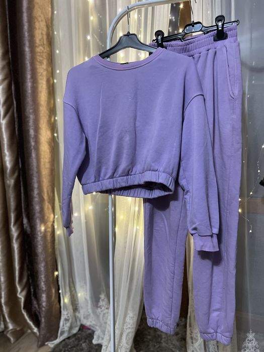 Жіночий костюм, розмір XS