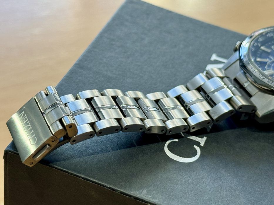 Zegarek Citizen AT8218-81L - Solar - Jak nowy - Gwarancja