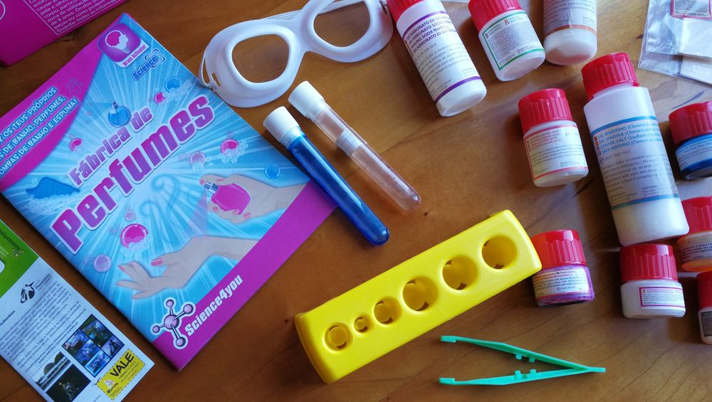 Fabrica Perfumes Science for you 8+anos