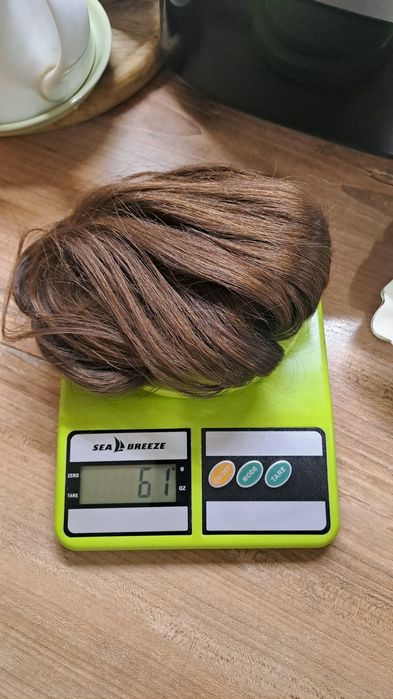 Новые НАТУРАЛЬНЫЕ  детские волосы,не окрашенные ,накладка.