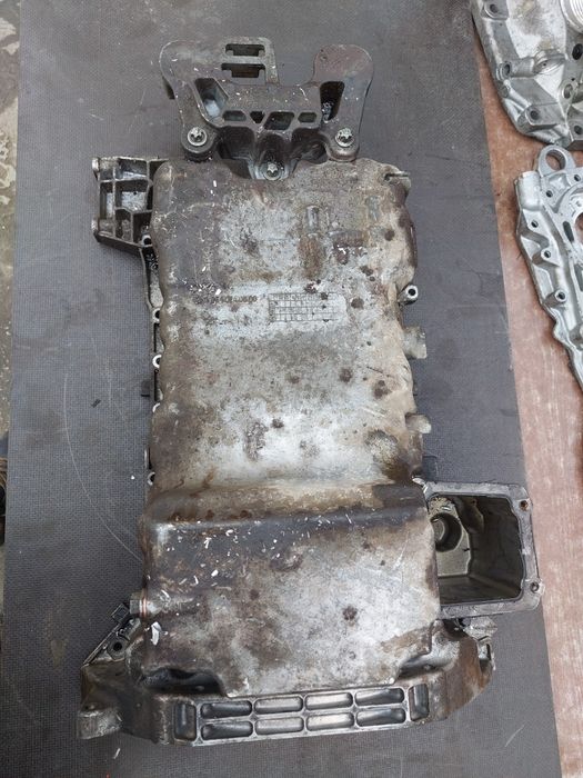 Mercedes miska misa olejowa m 264