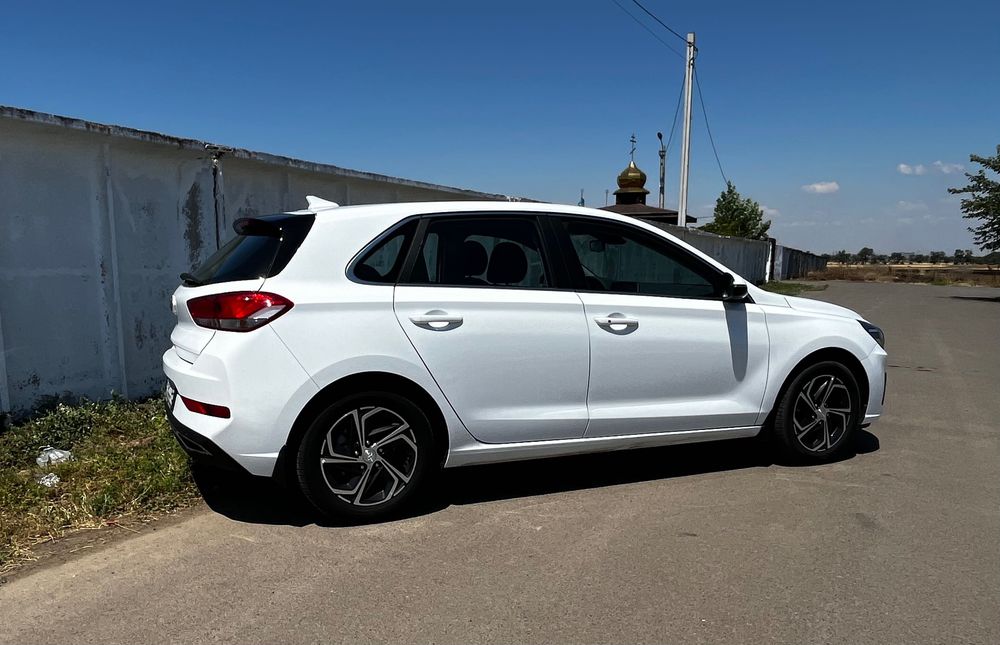 hyundai i30 2021