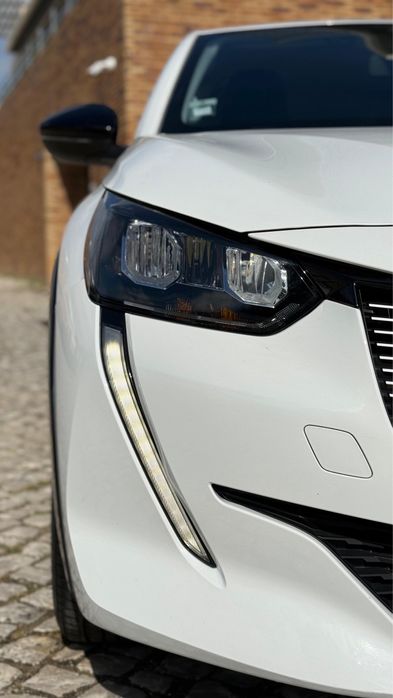Peugeot e-208 50 kWh