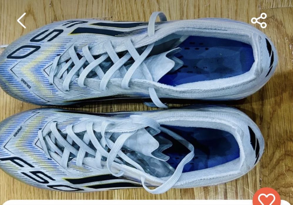 Chuteiras marca Adidas