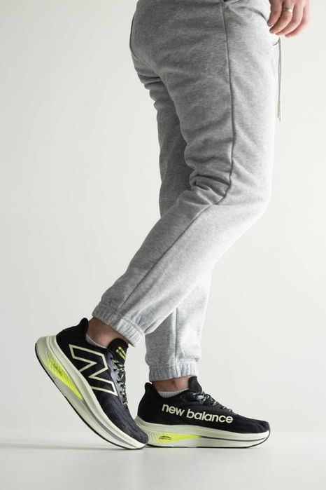 Damskie buty FuelCell SuperComp Trainer v2 meskie sneakersy 36 - 44