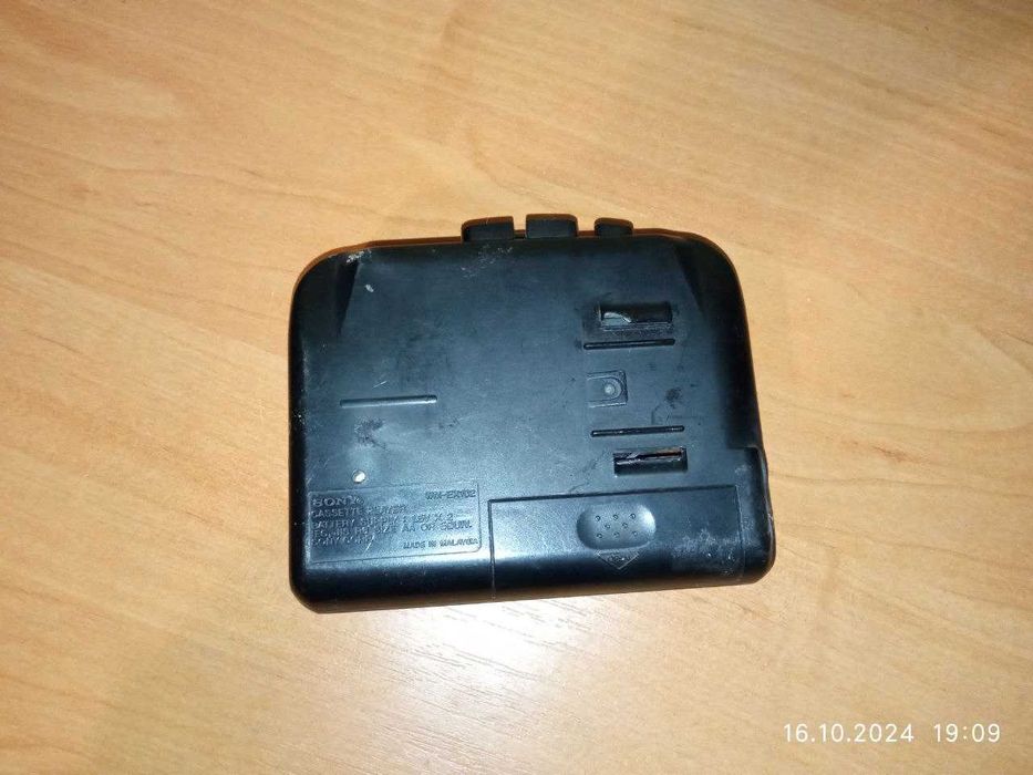 Касетний плеєр SONY WALKMAN WM-EX112 Mega Bass