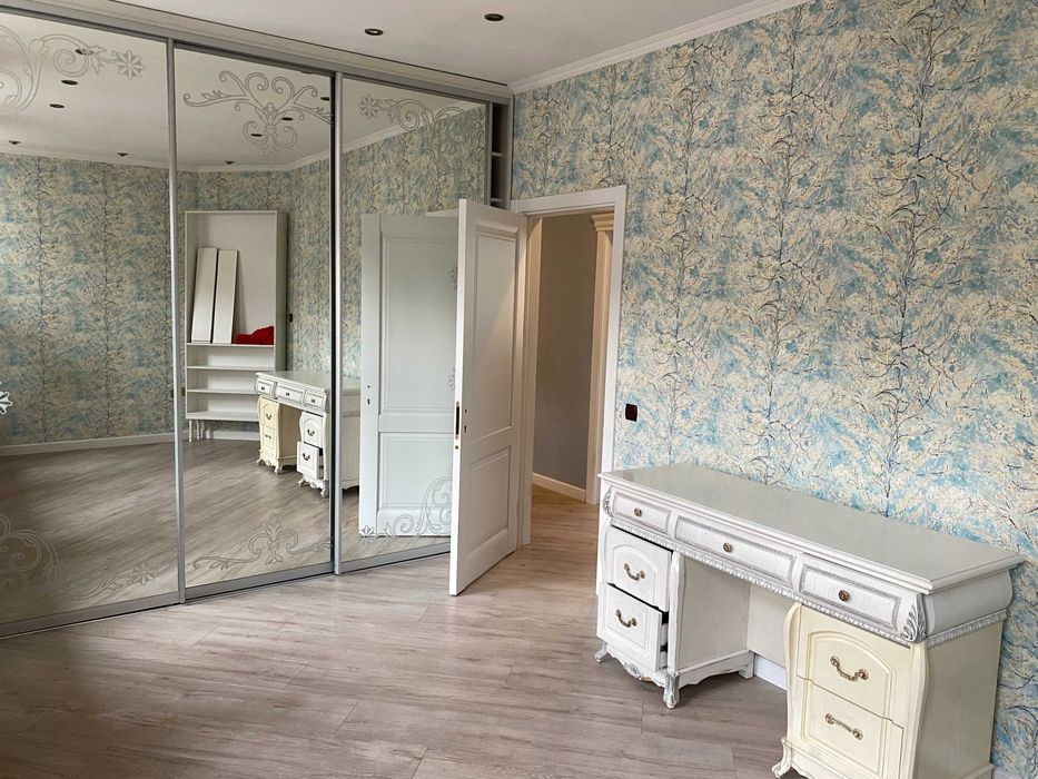 4х кімнатна квартира, Поділ, 131 м. кв., пров. Ярославський 4