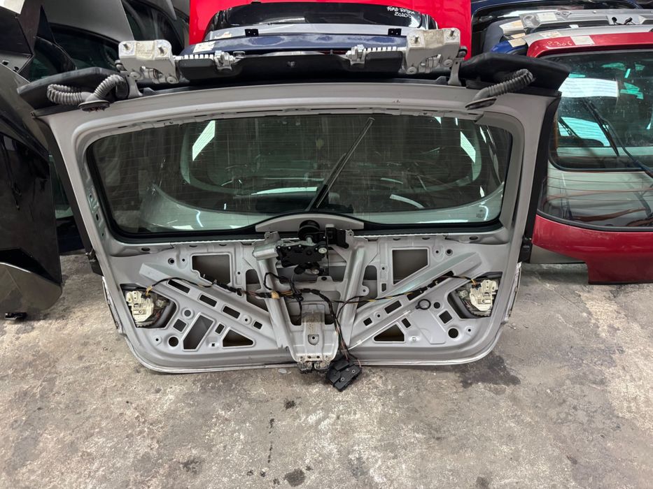 TAMPA DA MALA BMW SERIE 3 E90