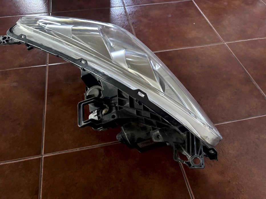 Farol óptica completa Esq Peugeot 508 RXH 2012-2014