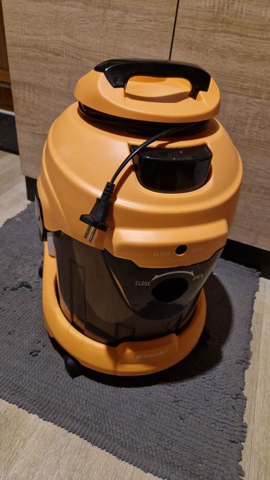 Odkurzacz Piorący Riwall Pro Hartmann 2000W