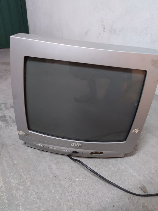 Televisor JVC a funcionar