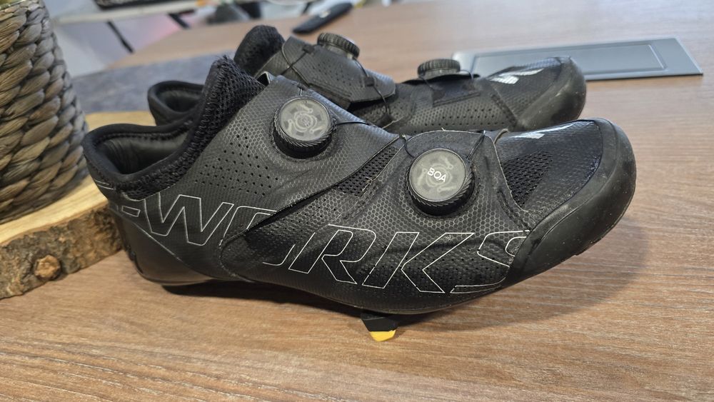Sapatos Specialized Sworks Ares em excelente estado, tamanho 42