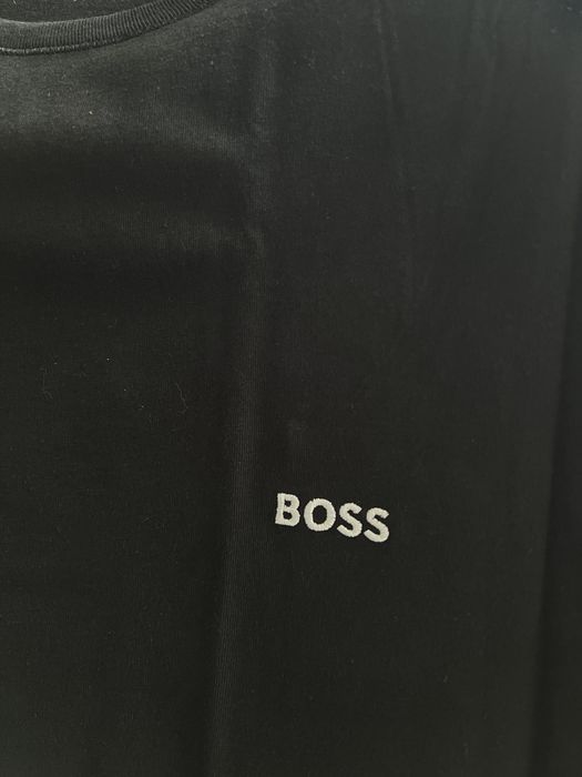 Tshirt preta Boss