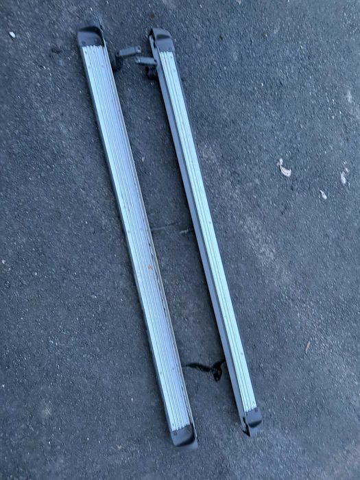 Progi stopnie przeznaczone do Toyota Hilux 2006-2015