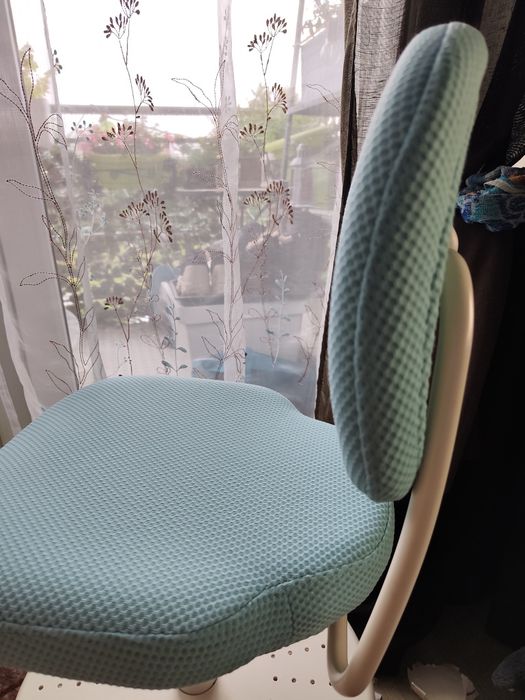 Krzesło obrotowe do biurka Ikea Vimund