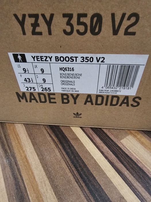 Yeezy 350 v2 nowe!!