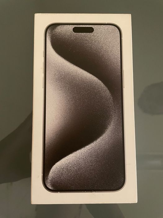 Iphone 15 pro max 256 gb branco Novo