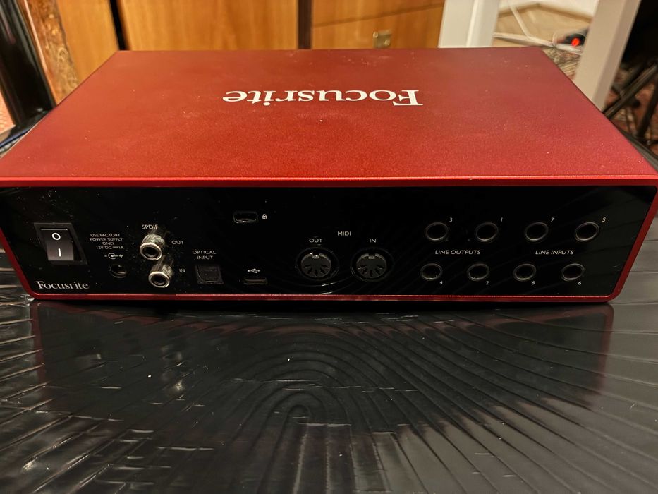 Interfejs audio Scarlett 18i8 3rd Gen - stan bardzo dobry