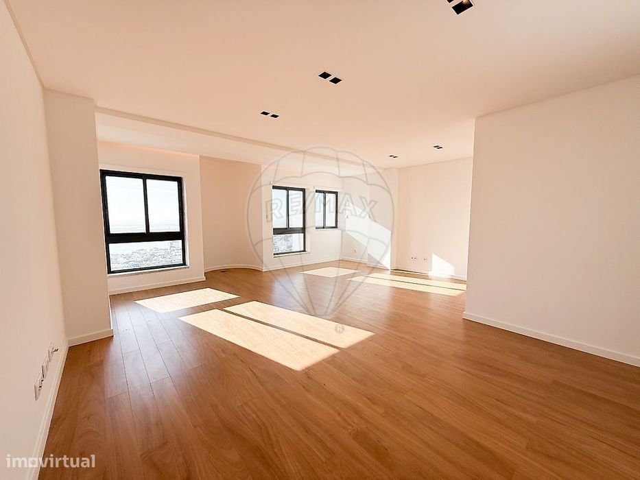 T3 Apartment for Rent