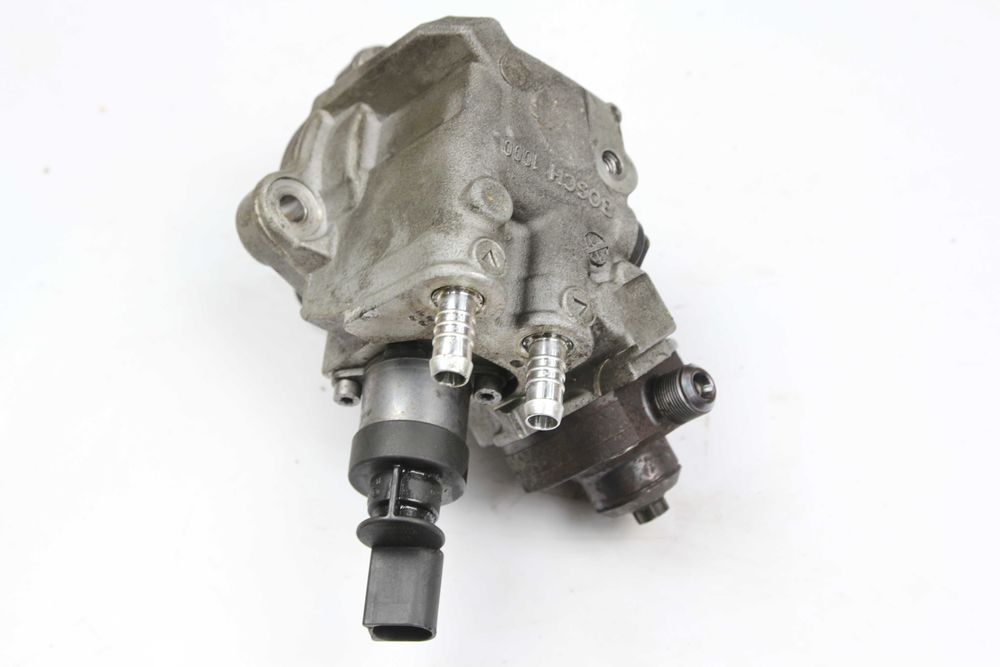 Pompa wtryskowa BMW E90 N47 320d 318d E87