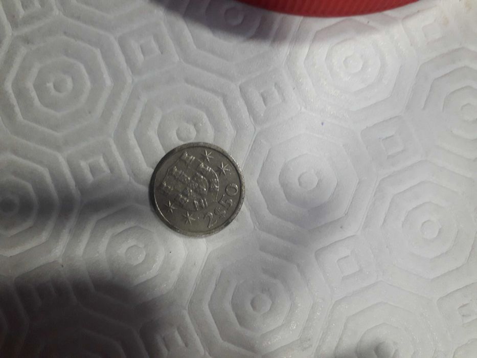 Moedas de 2$50 escudos