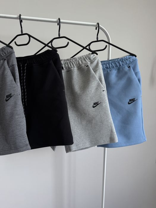 Шорты Nike Tech Fleece (найк теч флис)