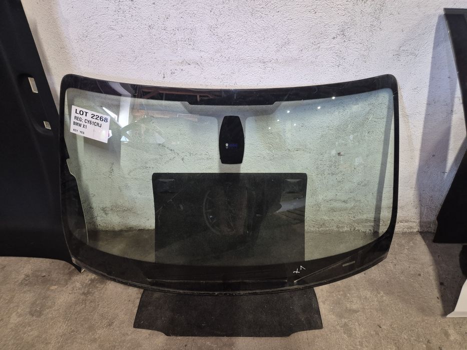 Szyba bmw x1 e84