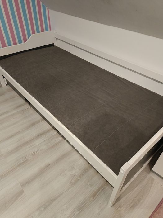 Łóżko młodzieżowe, rozsuwane,