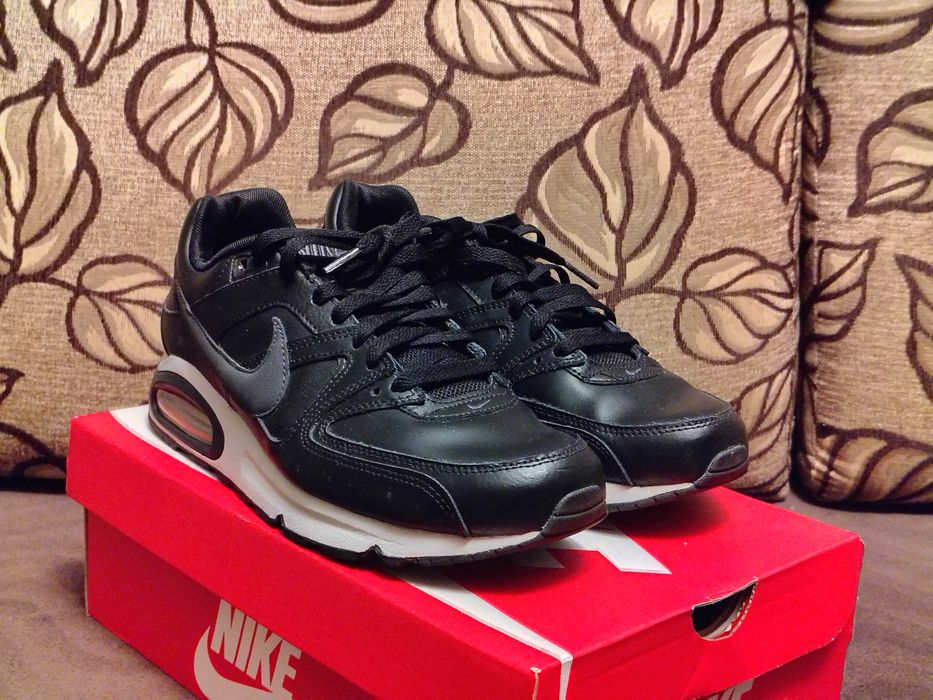 Шкіряні кросівки NIKE AIR MAX COMMAND EUR42/27.5CM