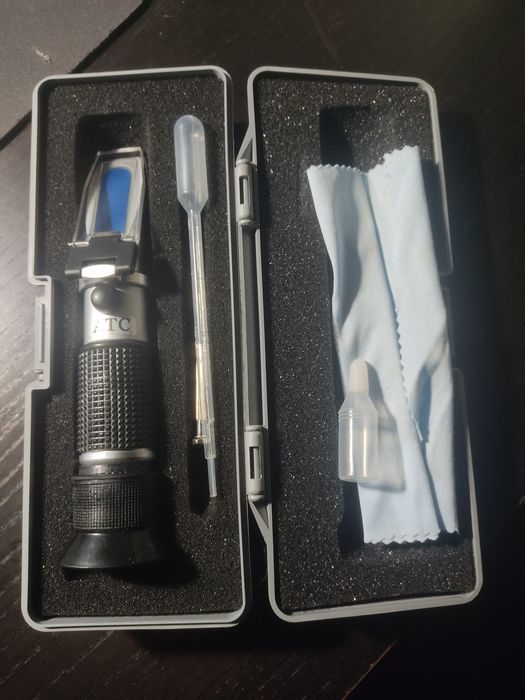 Portable Refractometer446476895042283520