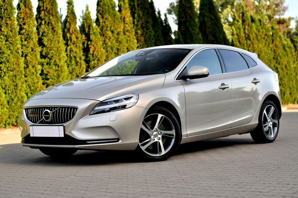 Volvo V40 2.0 D3 150 KM Lift Inscription Full Led Radar Navi Skóra  Full Opcja