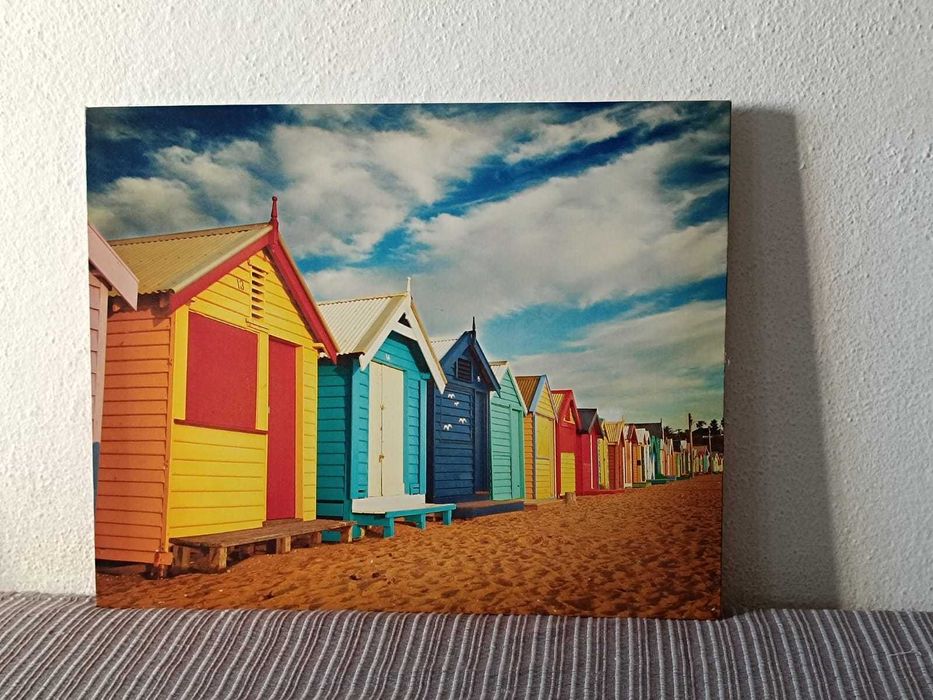 Quadro em tela medida 50 x 50 em bom estado.