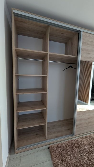 Szafa, Garderoba - wys. 2.40 , dł. 2.62, gł. 66.5