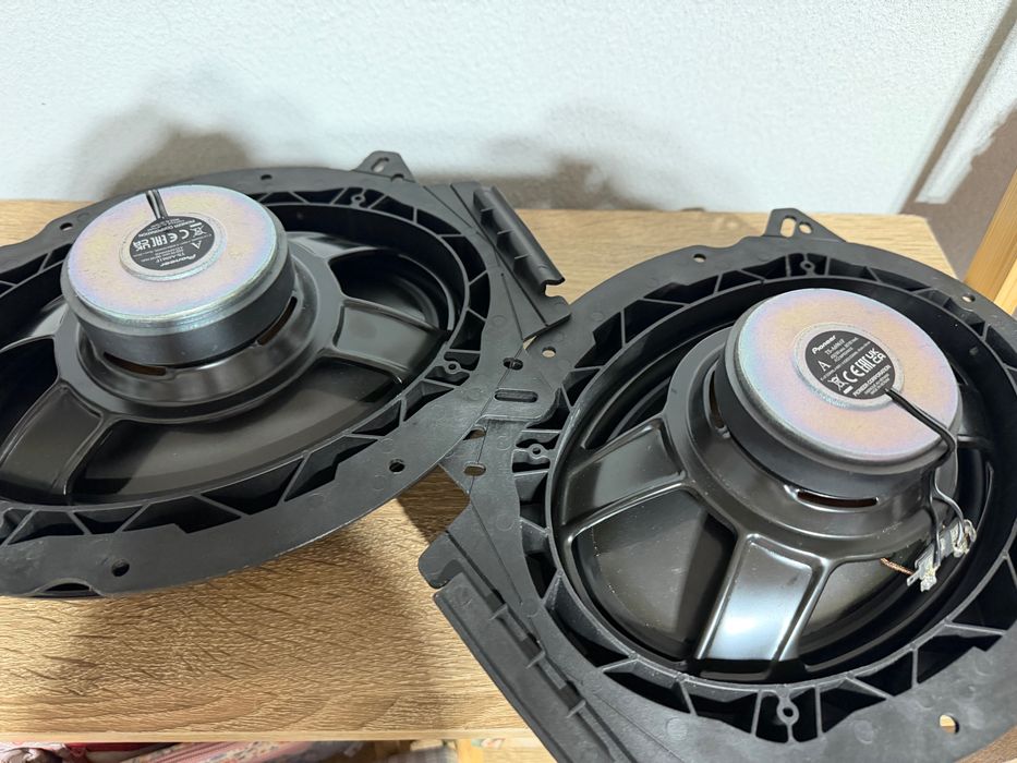 Colunas 450w da pioner