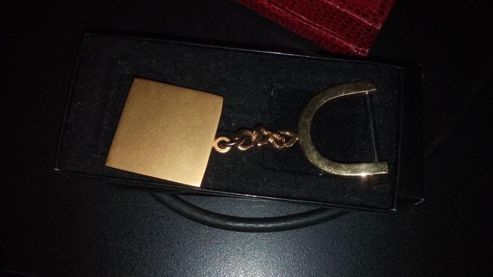 promoção - Relogios e porta chaves em metal