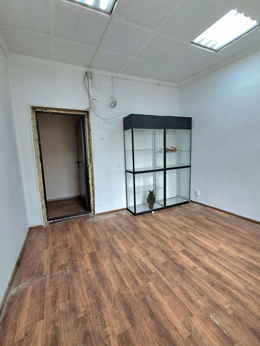 Без комиссии в Центре 20м2 м.Крещатик варианты